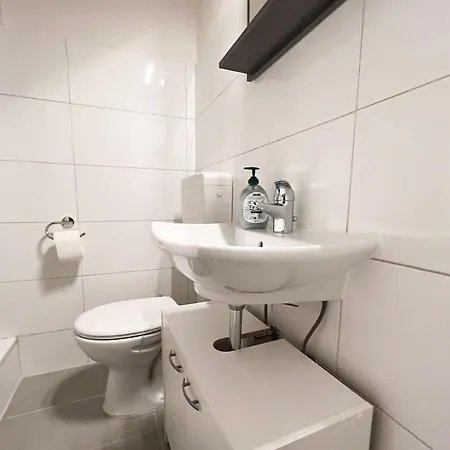 Cozy With Balcony * Leverkusen