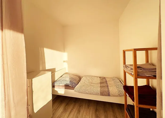 Apartment Cozy With Balcony Leverkusen